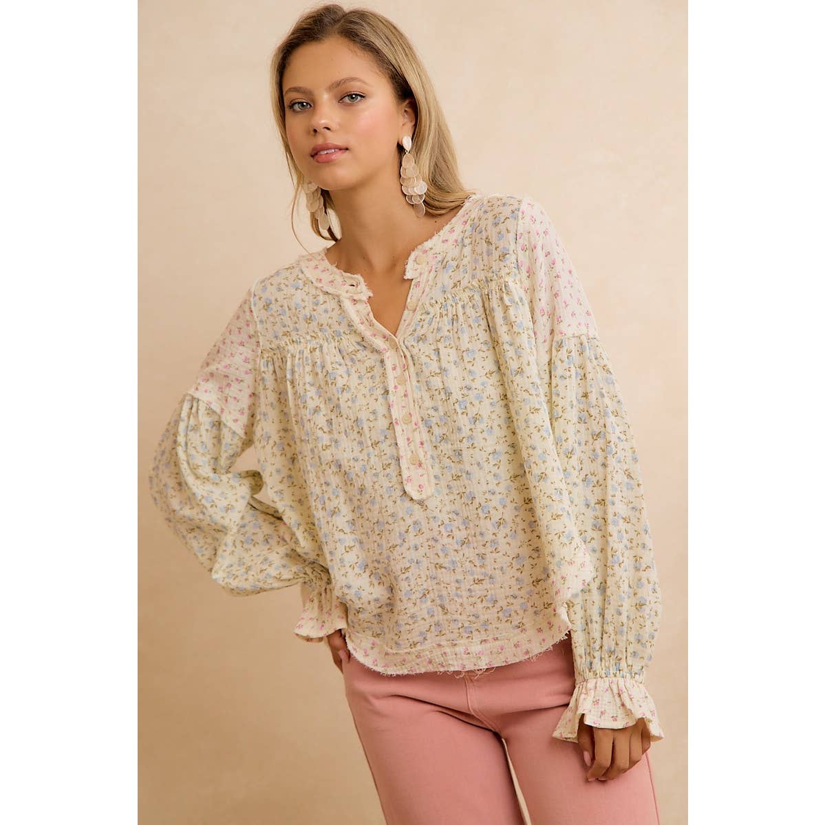 BiBi Floral Crinkle Gauze Button-Front Blouse