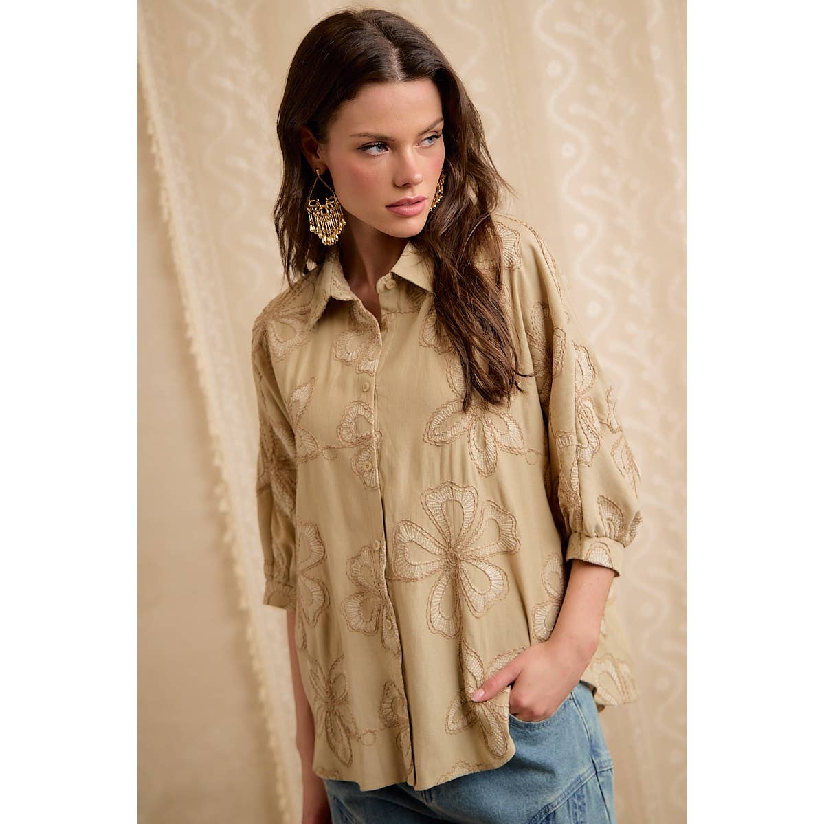 TAUPE FLORAL EMBROIDERED BUTTON DOWN BLOUSE