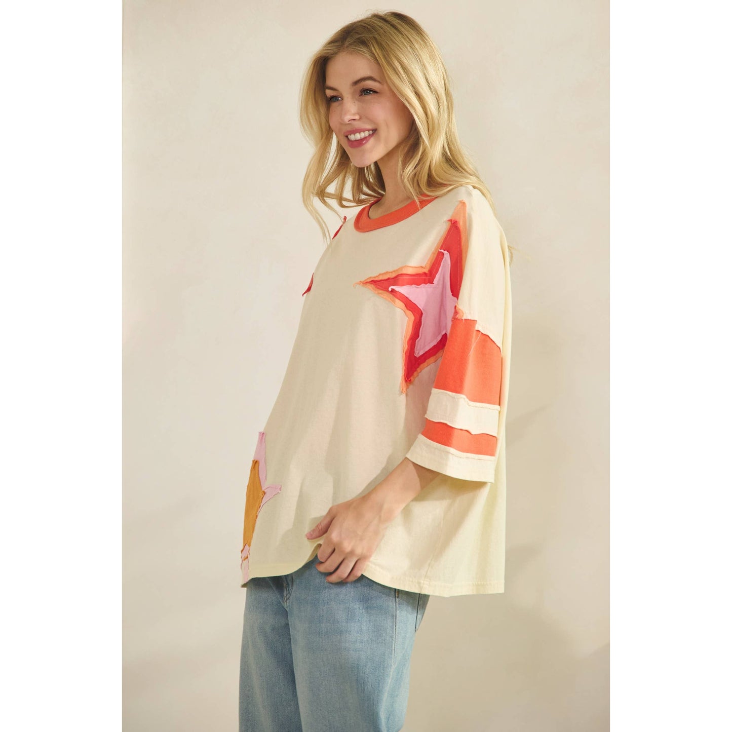 COLORBLOCK STAR PATCH APPLIQUE TOP (ST7725)