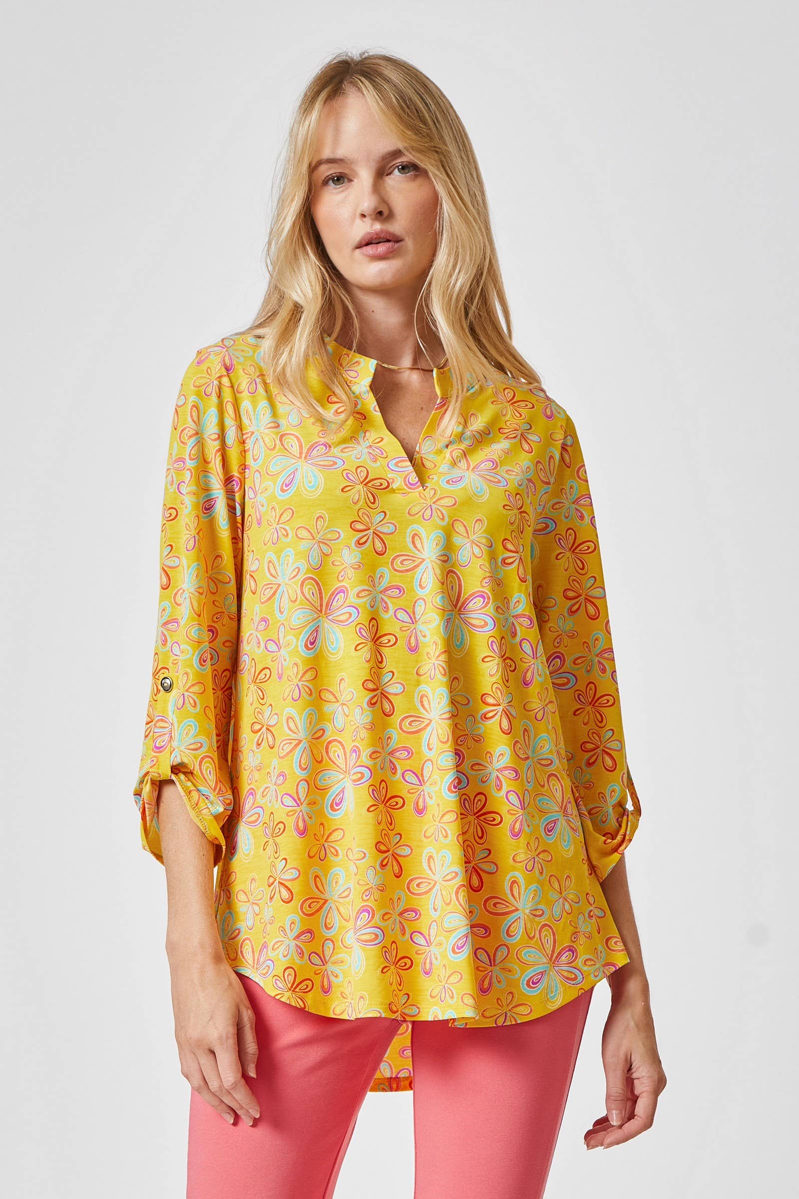 3/4 Sleeve LIZZY MEDALLION Wrinkle Free Blouse Dear Scarlett