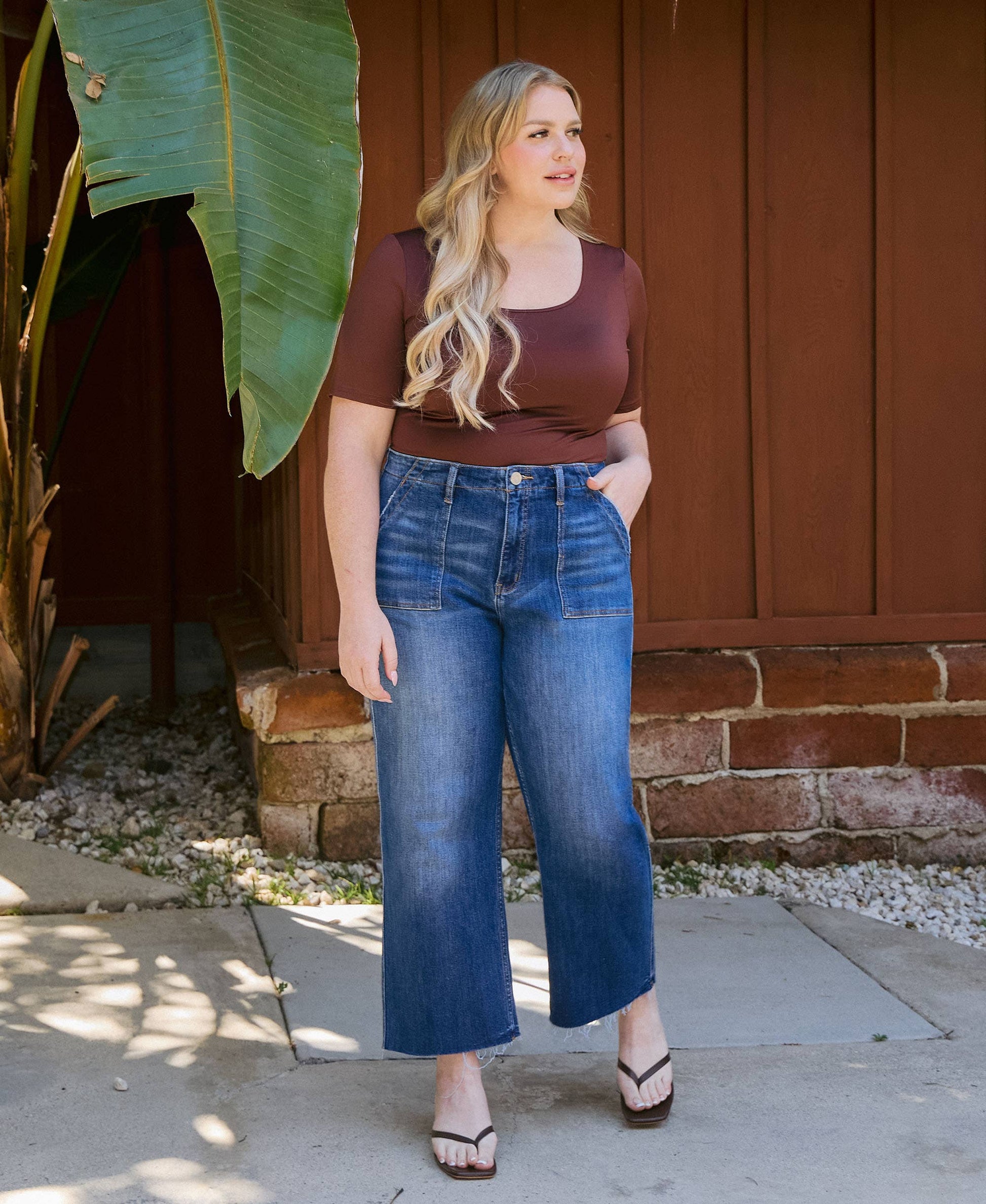 PLUS HIGH RISE CROP UTILITY POCKET STRAIGHT JEANS LV1355-P Lovervet by VERVET