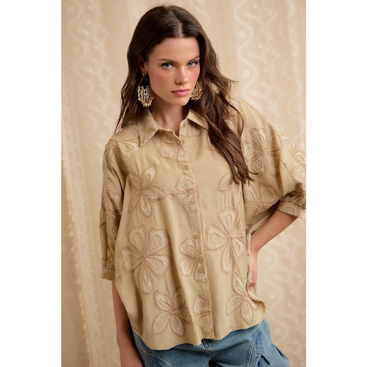 TAUPE FLORAL EMBROIDERED BUTTON DOWN BLOUSE