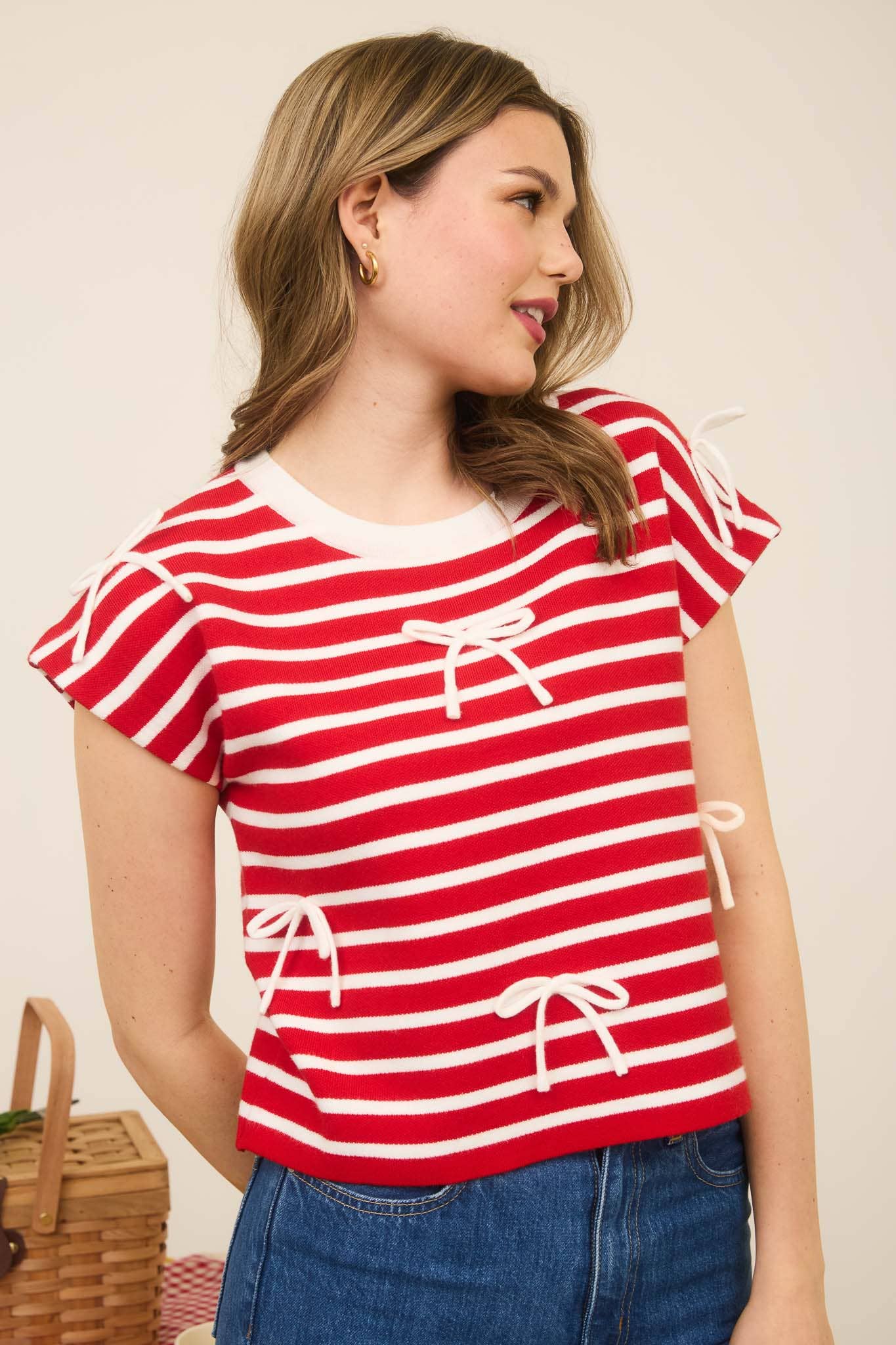 STRIPE BOW DETAIL KNIT TOP