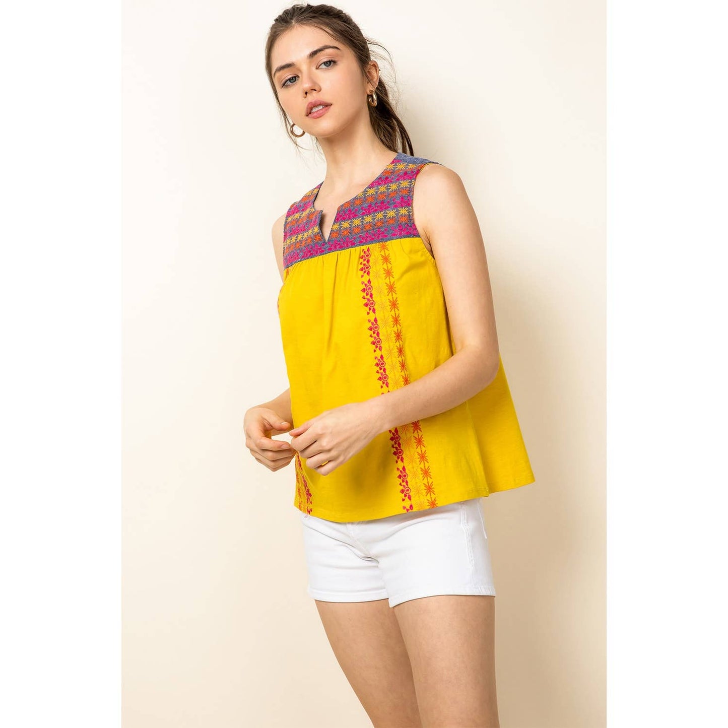 Embroidered Tank Top THML