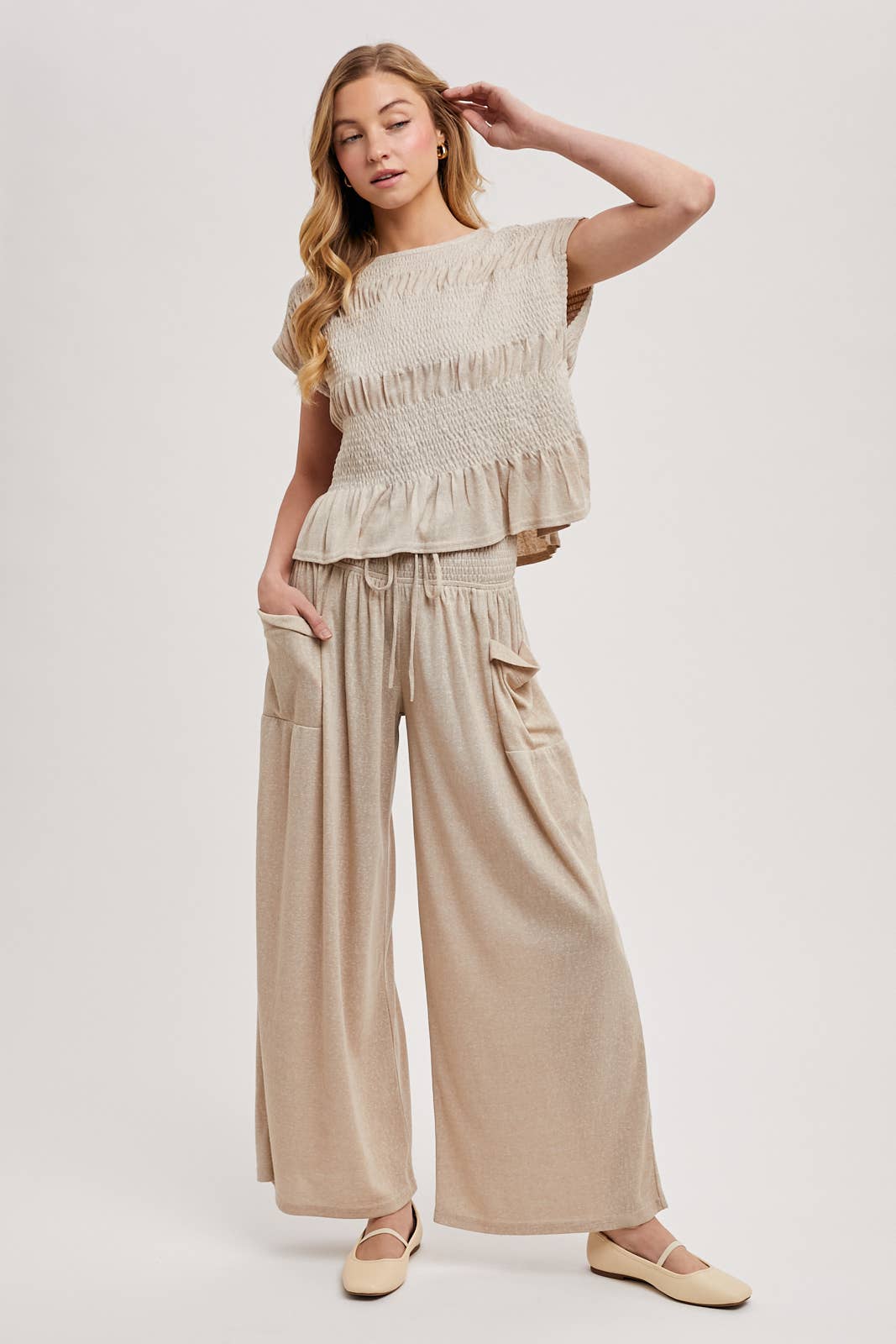 RELAXED KNIT SMOCKED TOP AND WIDE PANTS SET Bluivy