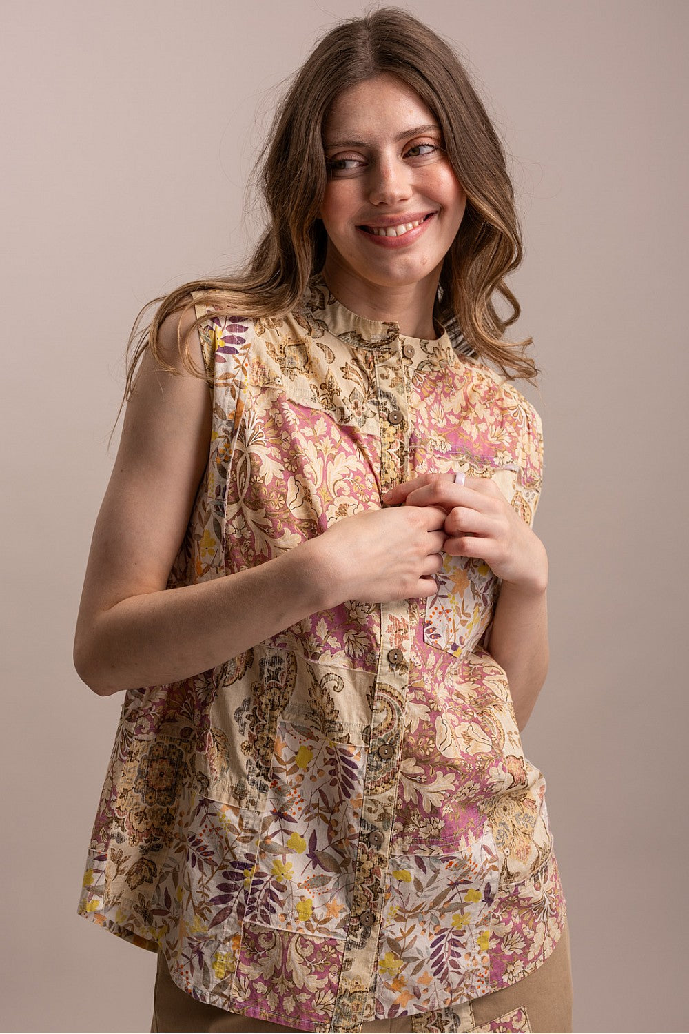 Bluevelvet Flower & Paisley Print Sleeveless Button-Down Top | 100% Cotton