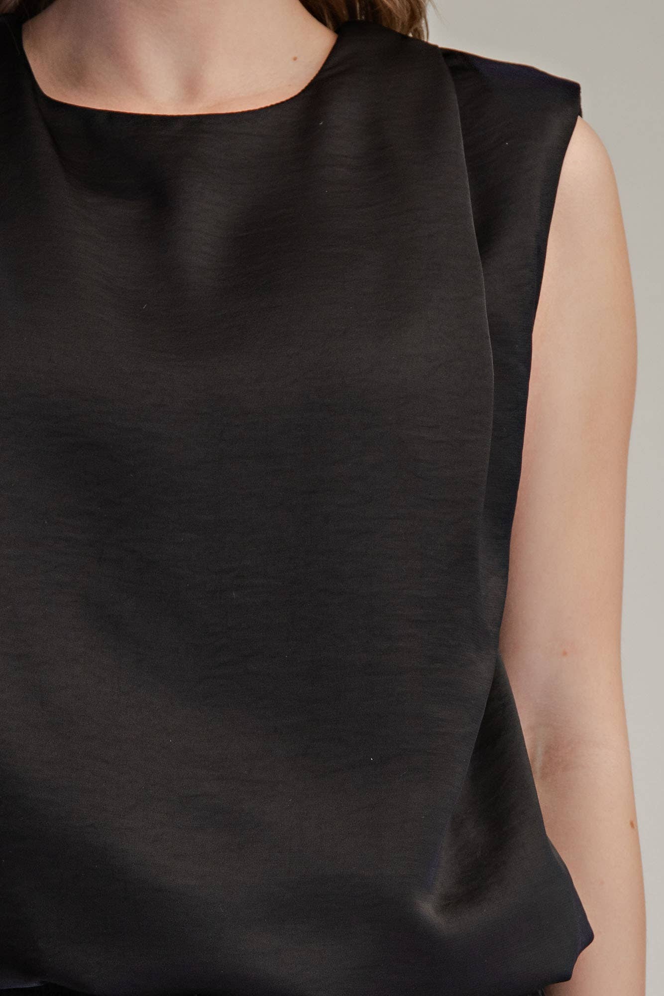 Round Neck Shoulder Padded Top in Black