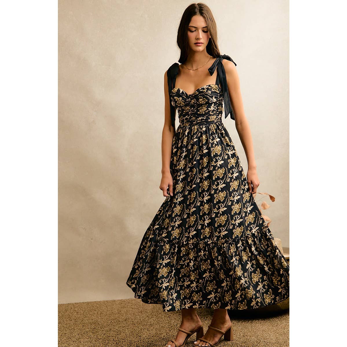 So Me Floral Print Ribbon Strap Maxi Dress