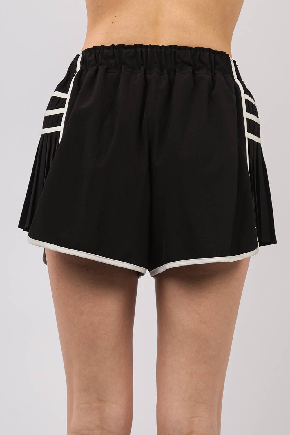 Very J - Side Pleated Detail Activewear Shorts - 926 West