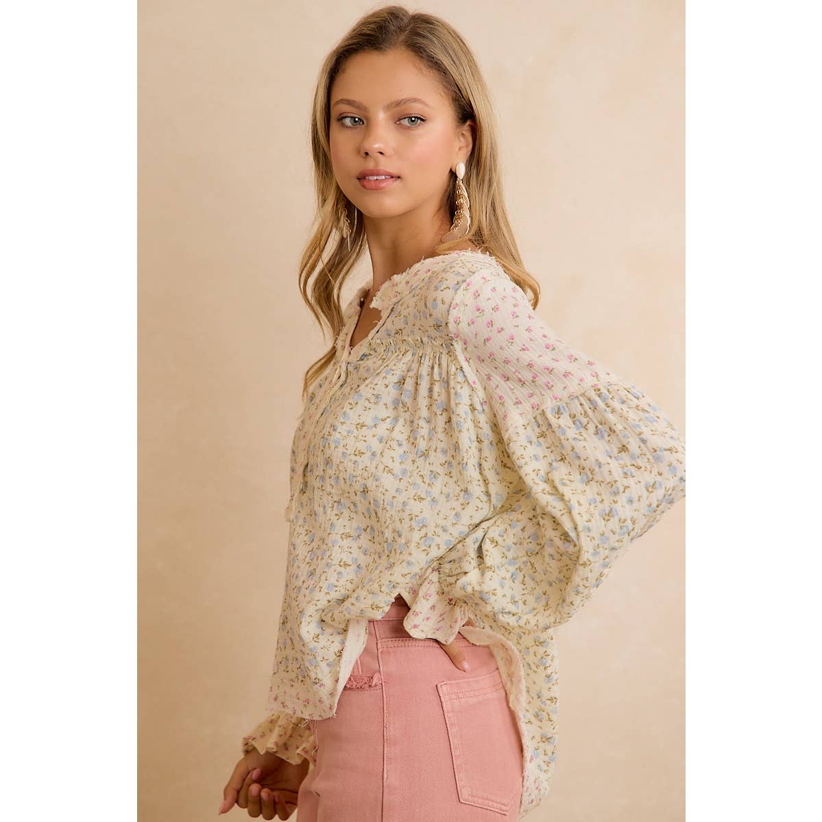 BiBi Floral Crinkle Gauze Button-Front Blouse
