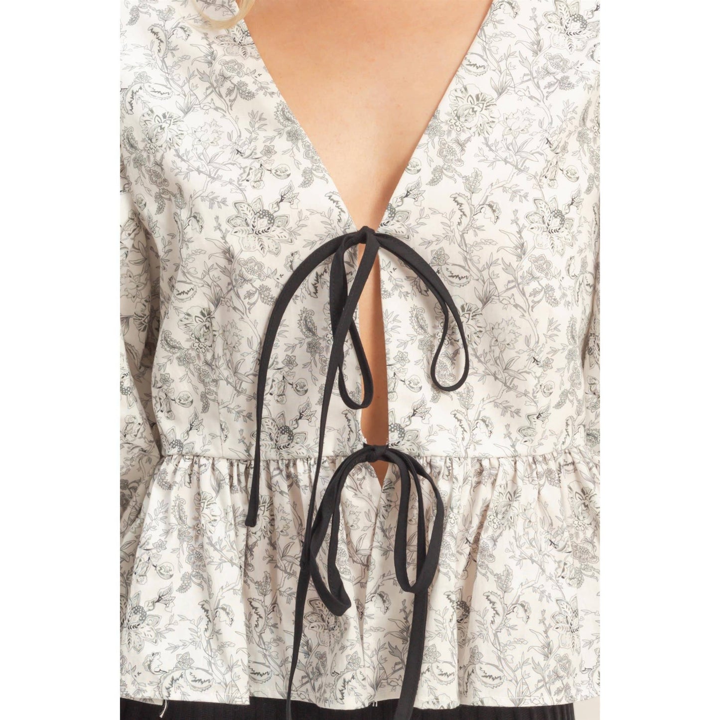 HYFVE -Floral Tie-Front Peplum Top