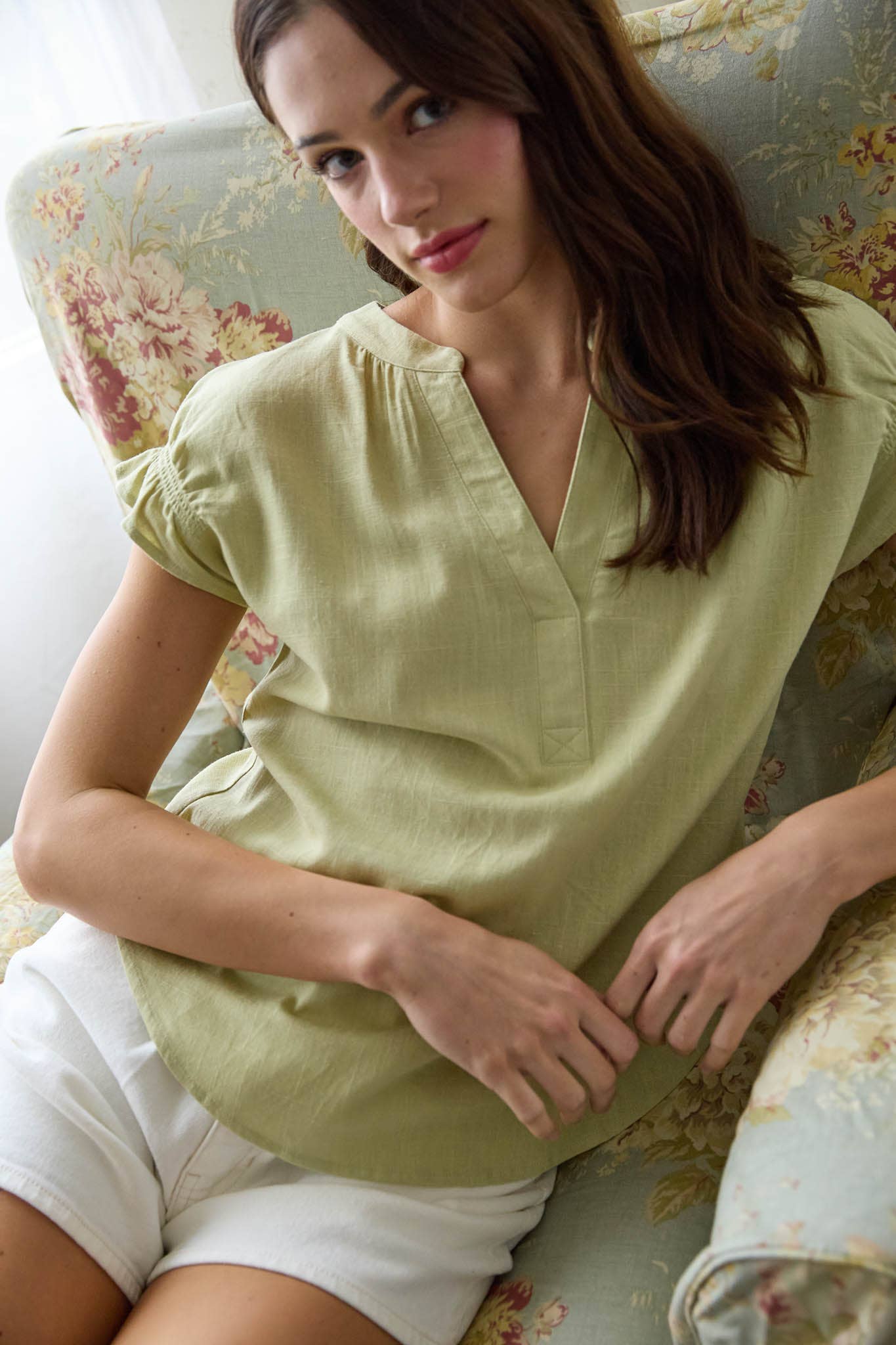 Blu Pepper The Split Neck Ruched Linen Blouse