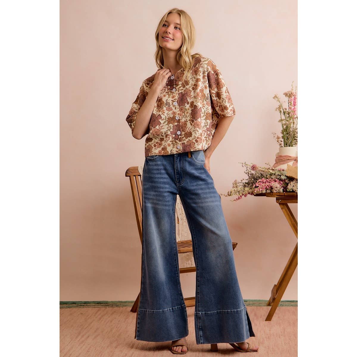 Wide-Leg Flare Washed Denim Jeans with Side-Seam Detail