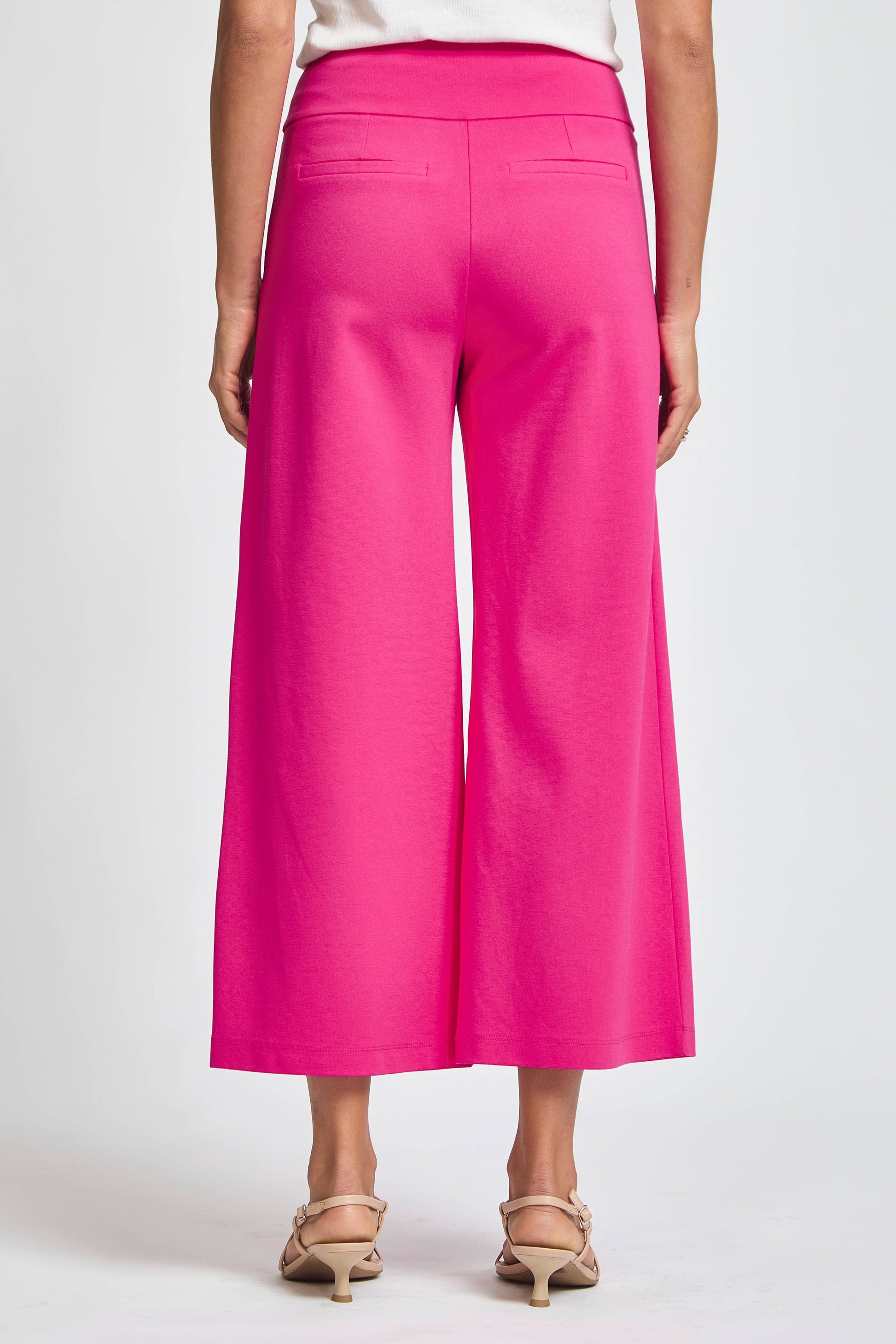 Magic Wide Cropped Pants Dear Scarlett