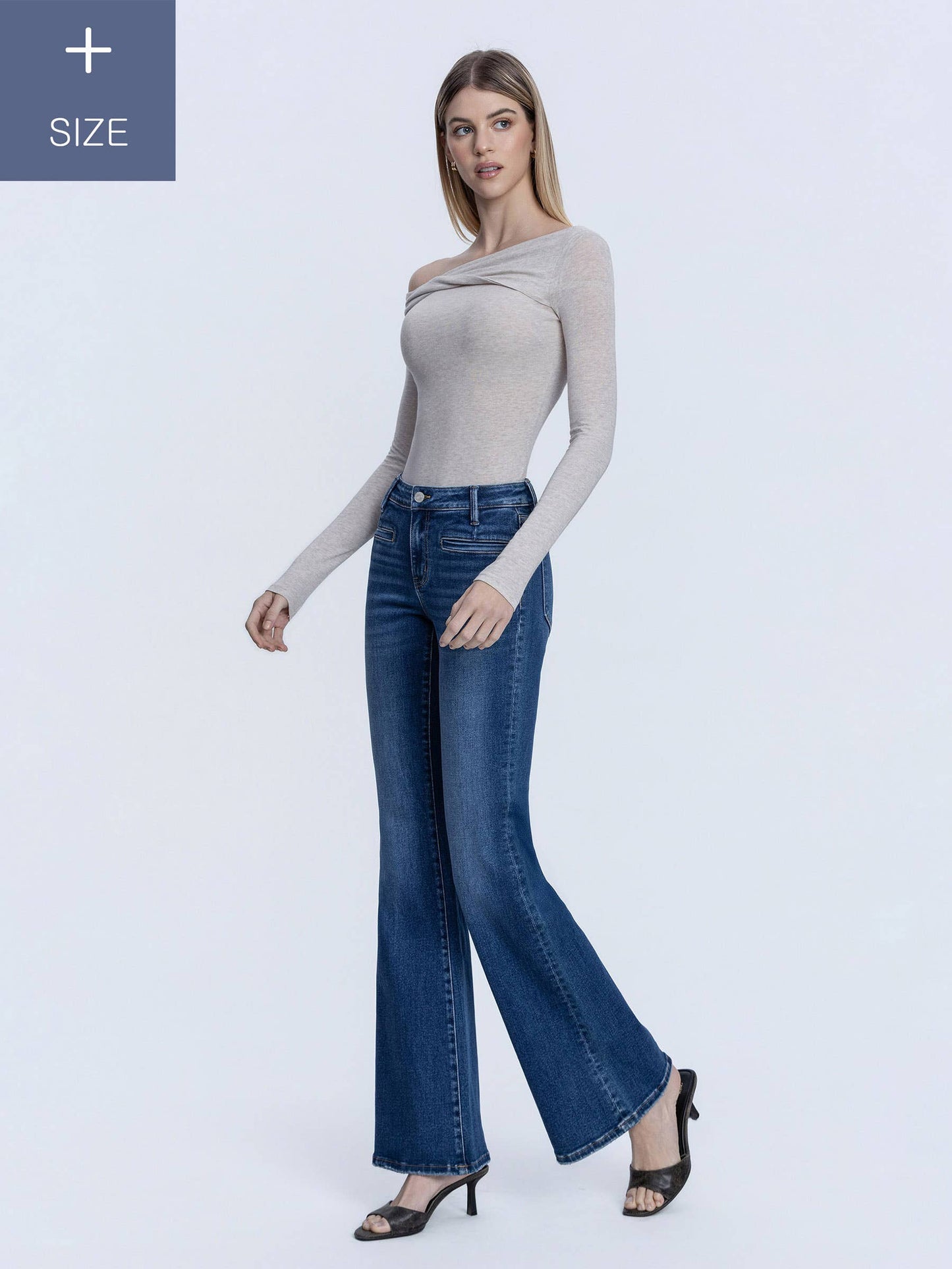 Lovervet by VERVET- PLUS SIZE MID RISE WELT POCKET EASY FLARE JEANS