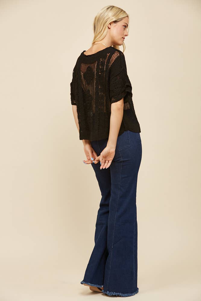FINAL SALE- SHORT SLEEVE CROCHET KNIT TOP BLACK 926 WEST