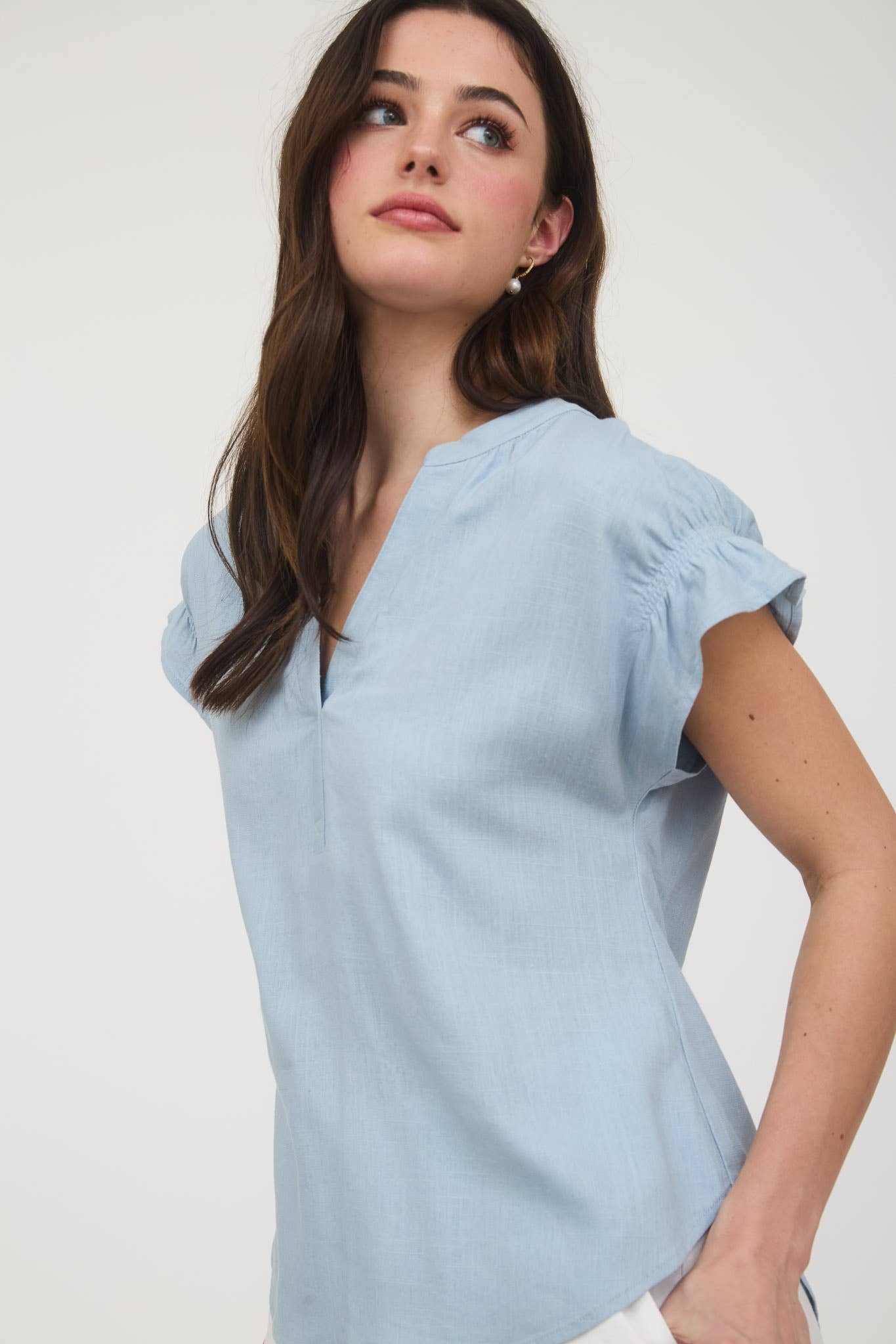 Blu Pepper The Split Neck Ruched Linen Blouse