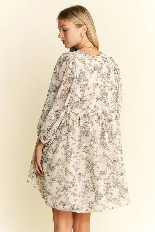 LINED 3/4 SLEEVE FLORAL CHIFFON BABYDOLL SHORT DRESS 926 West