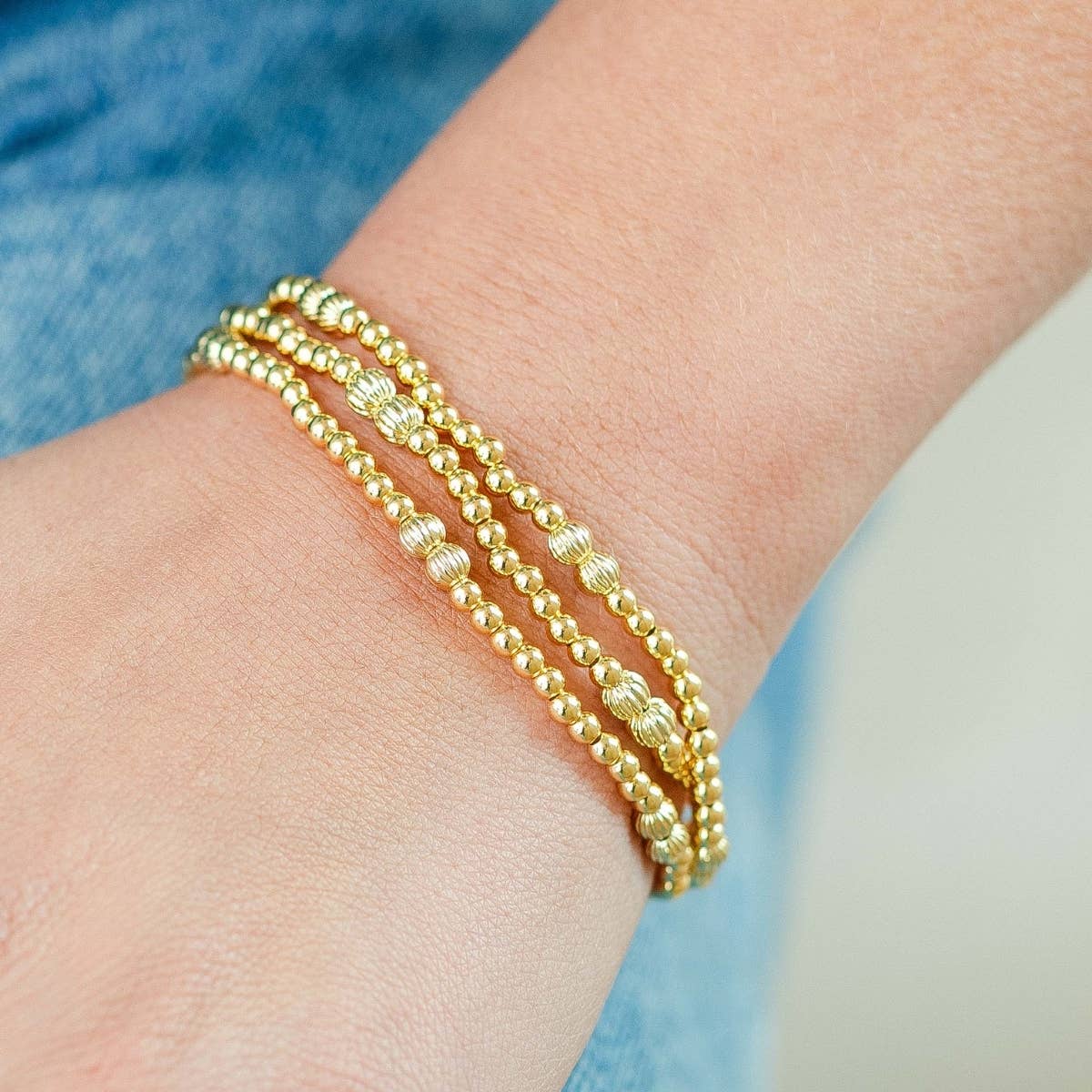 Splendid Iris -3mm Stretch Bead Bracelets with Textured Larger Bead Accents B3446 - 926 West