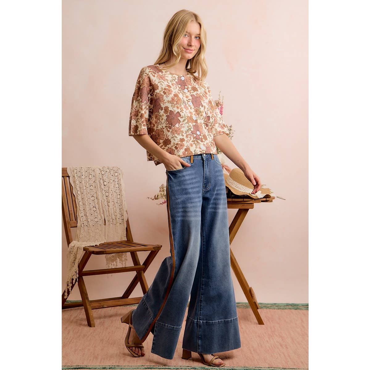 Wide-Leg Flare Washed Denim Jeans with Side-Seam Detail