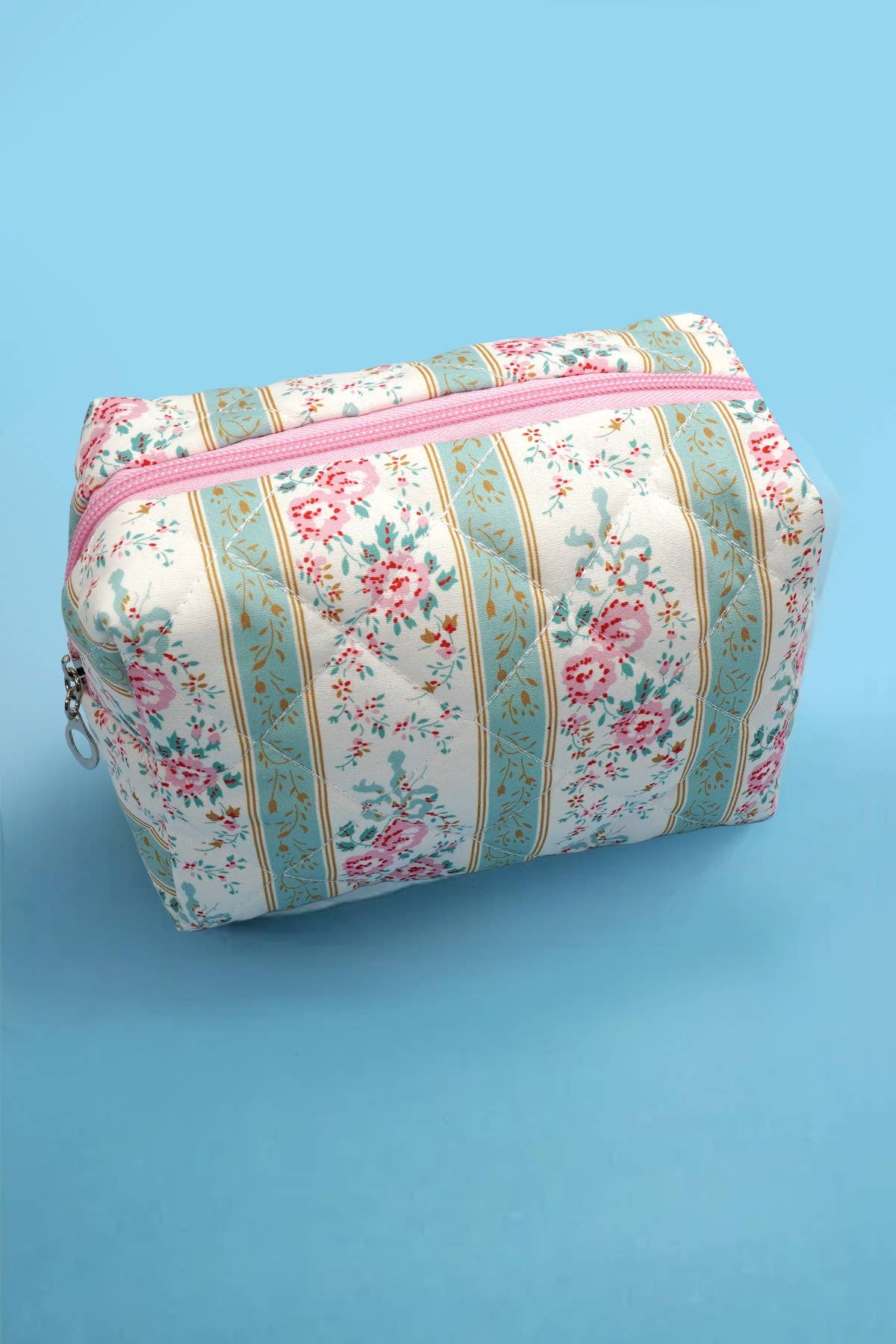Floral Toile Quilted Makeup Pouch - 926 West