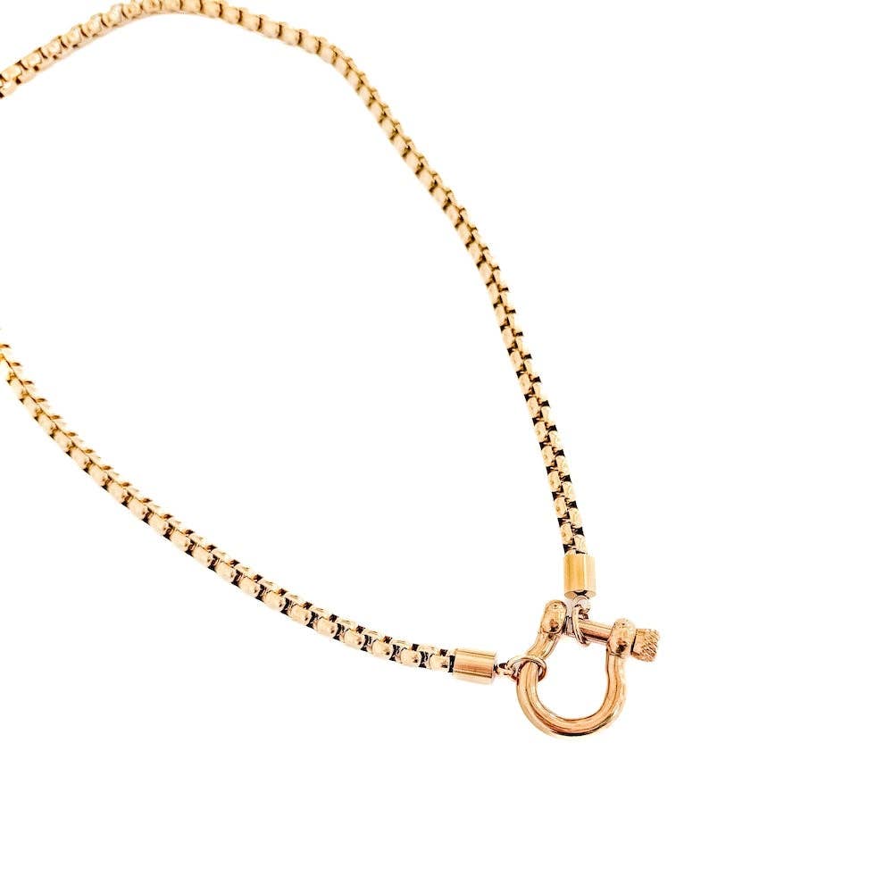 Lucky Me Horseshoe Toggle Necklace - WATERPROOF - 926 West