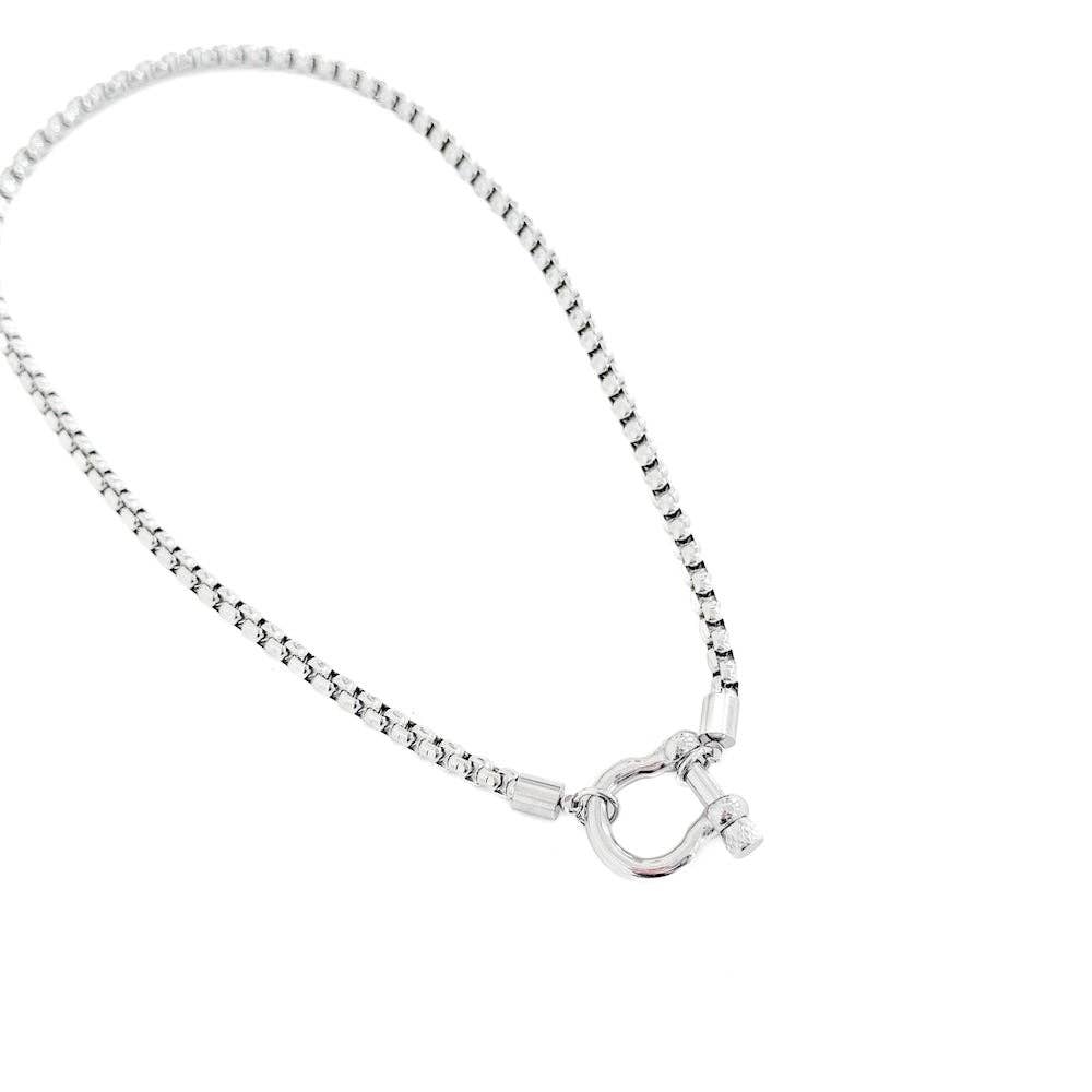 Lucky Me Horseshoe Toggle Necklace - WATERPROOF - 926 West