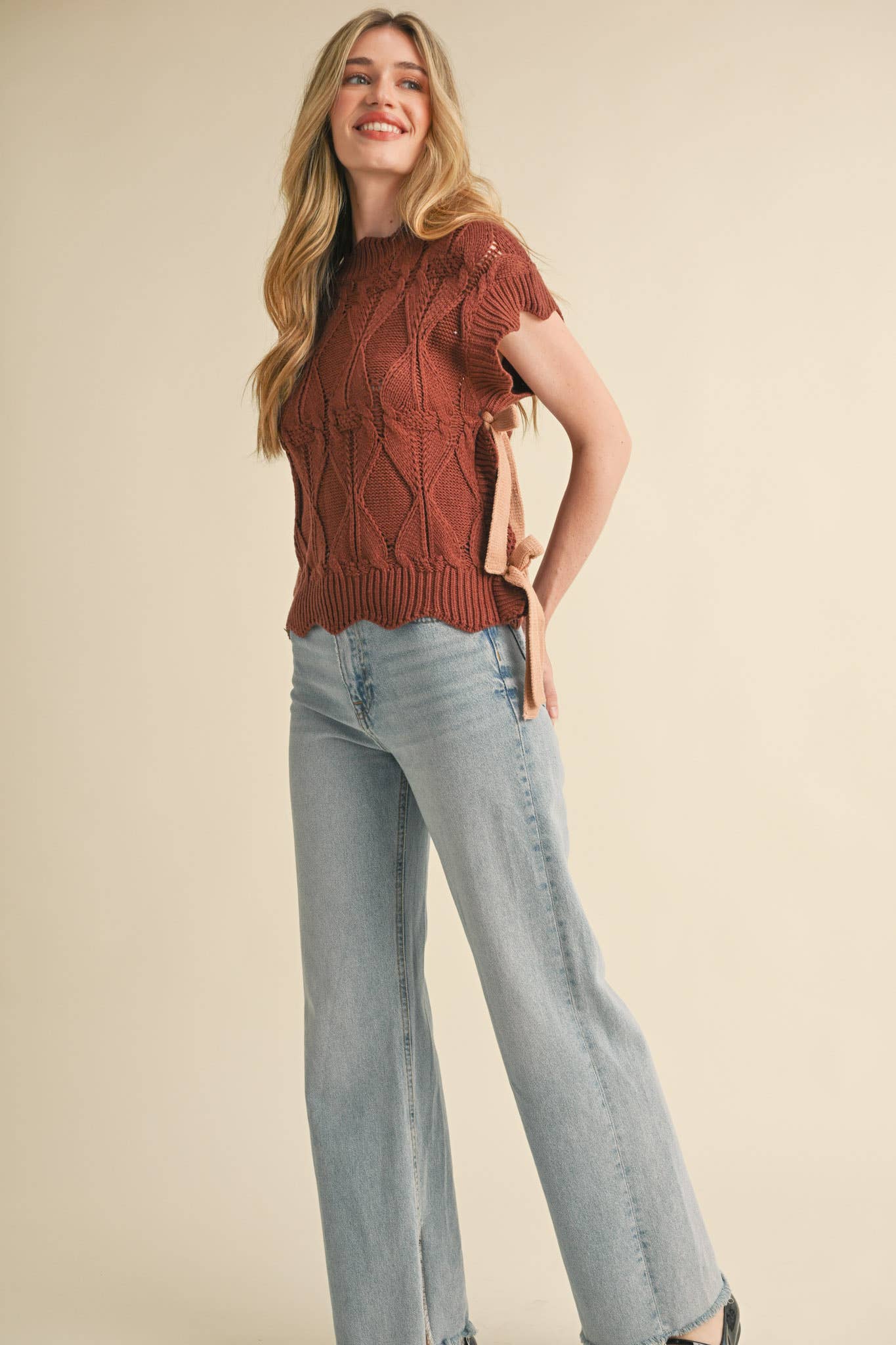 MOCK NECK CROPPED SWEATER VEST MSW2133 - 926 West