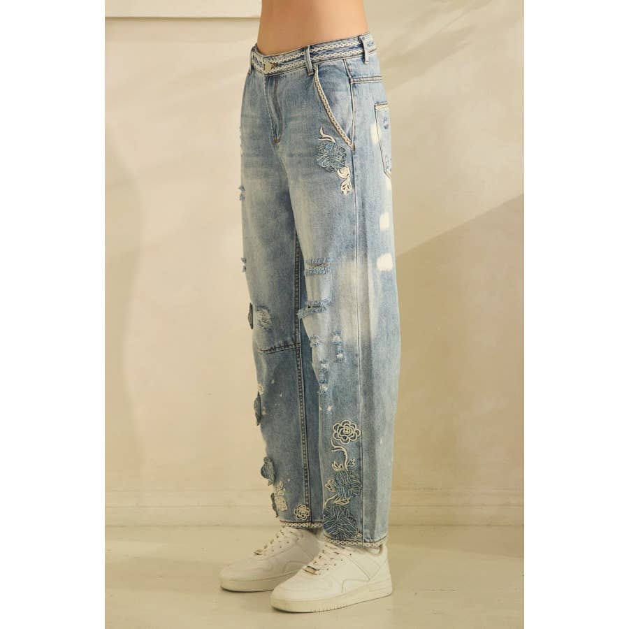 Oli & Hali Floral Embroidered Distressed Jeans - 926 West