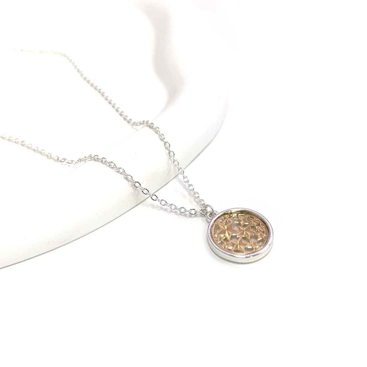 Star Filigree Cutout Round Pendant Two Tone Necklace - 926 West