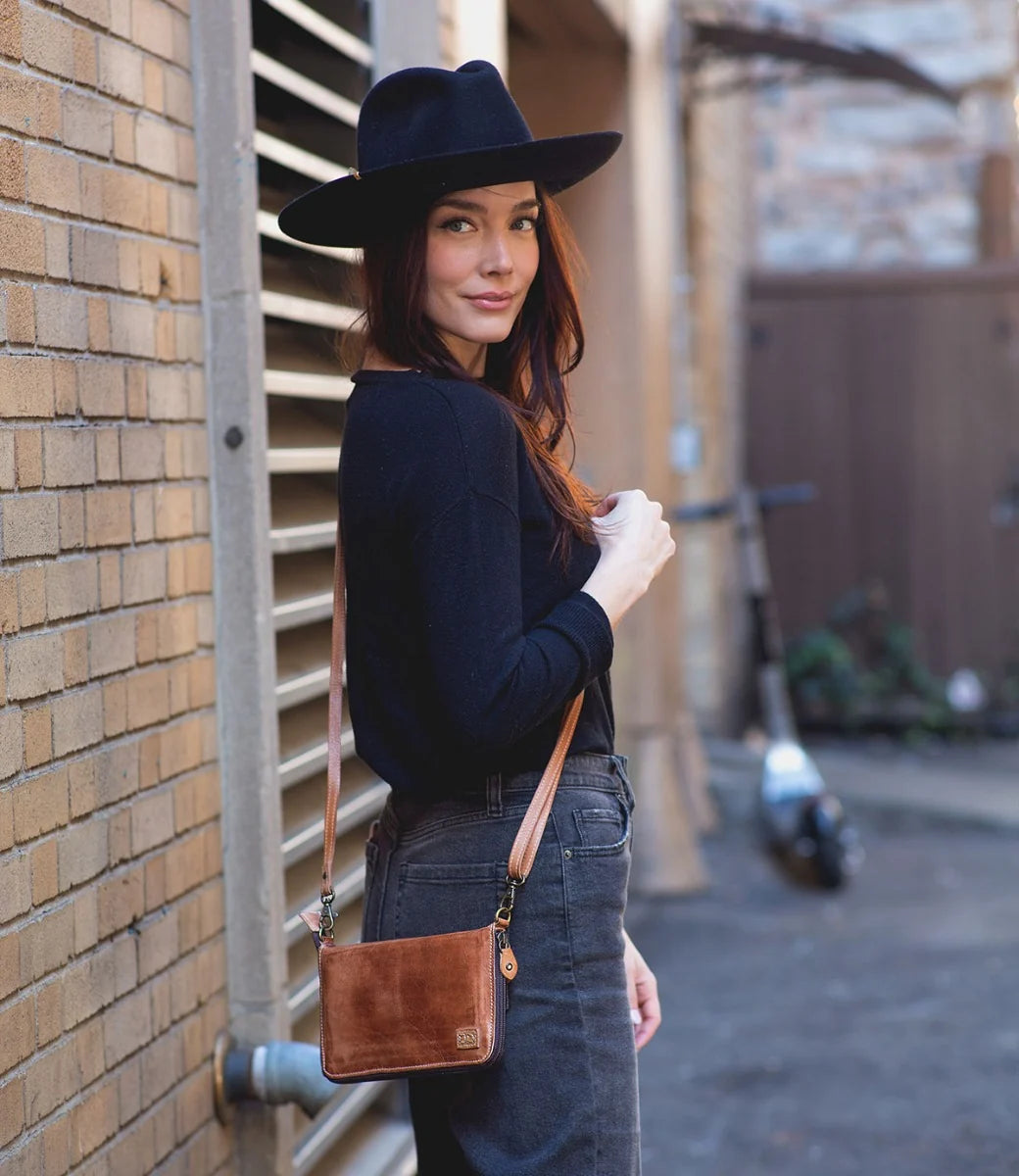 BedStu Templeton II Tan Rustic Crossbody Wristlet