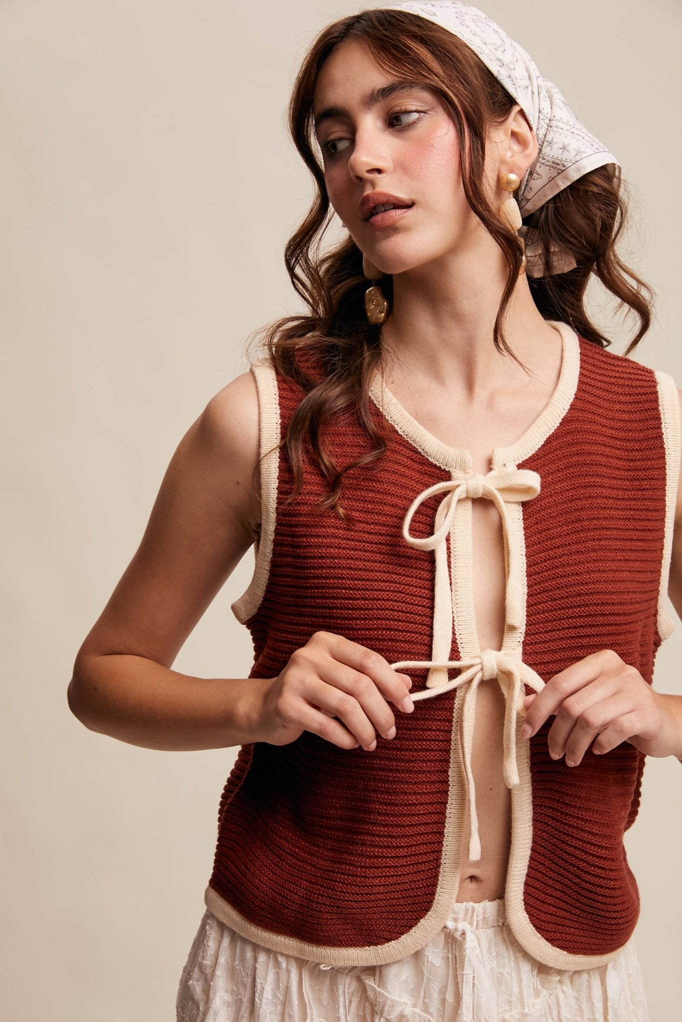 Two - Tone Tie Front Knit Vest LSW0997 - 926 West